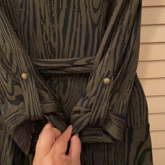 Diane Von Furstenberg Konya Marbled Wrap Dress - Picture 8 of 12